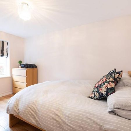 Burlington Place, Shrewsbury. 2 Bedroom, Private Parking, 5 Minutes From Town Экстерьер фото