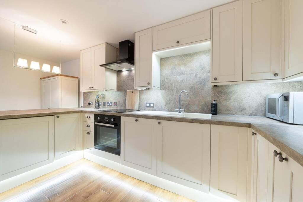 Burlington Place, Shrewsbury. 2 Bedroom, Private Parking, 5 Minutes From Town Экстерьер фото