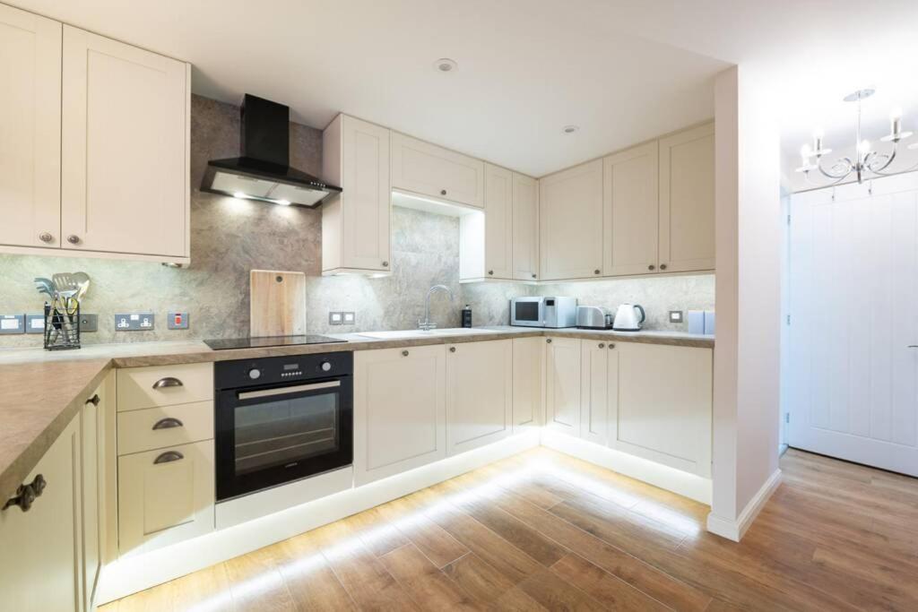 Burlington Place, Shrewsbury. 2 Bedroom, Private Parking, 5 Minutes From Town Экстерьер фото